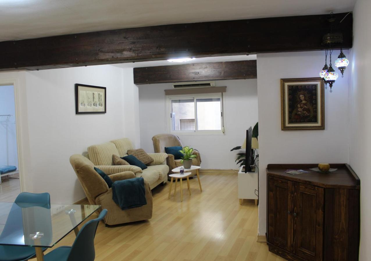 Al Pie Del Camarin Con Parking Gratis Apartment Jaen Ngoại thất bức ảnh