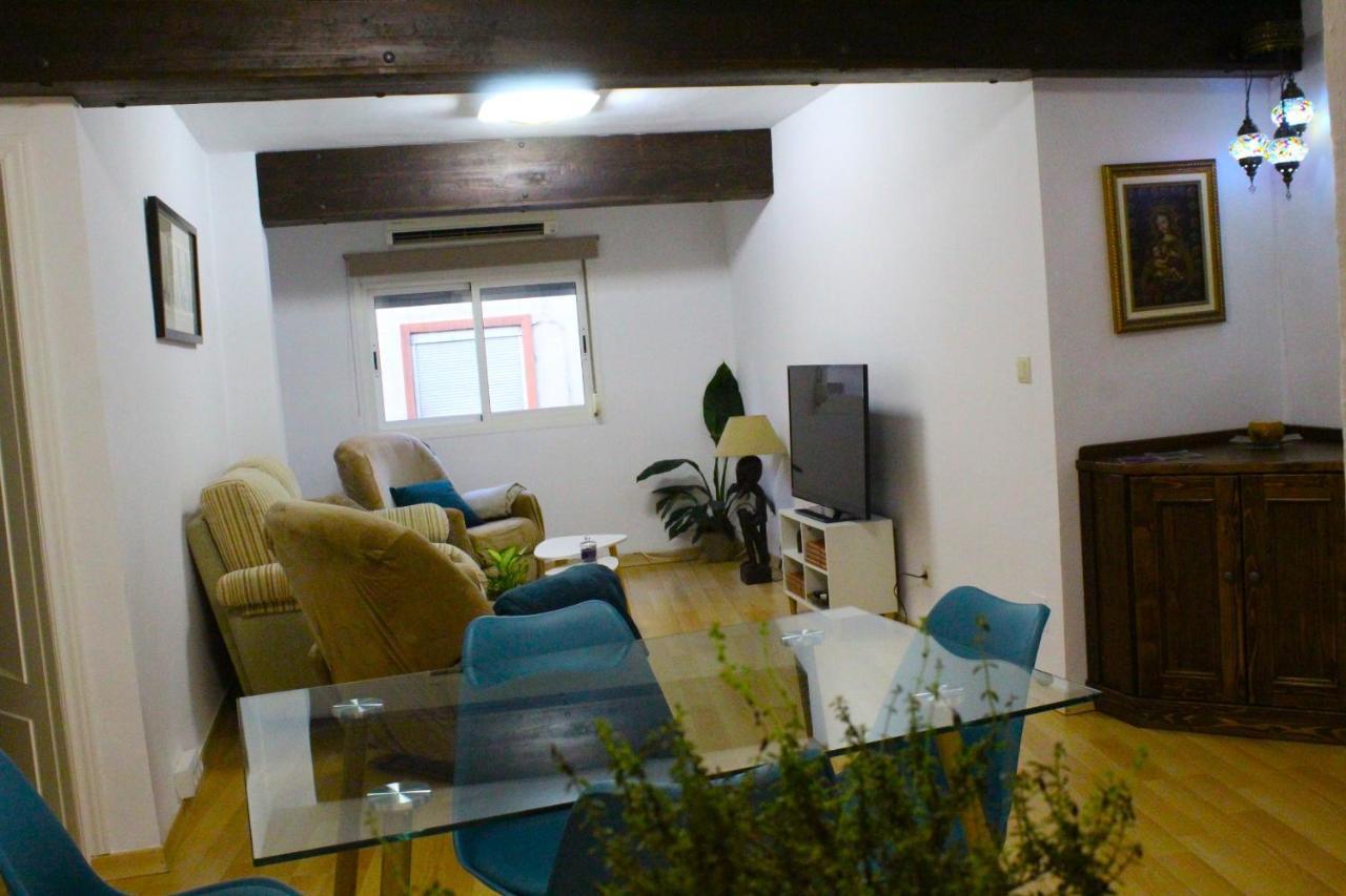 Al Pie Del Camarin Con Parking Gratis Apartment Jaen Ngoại thất bức ảnh